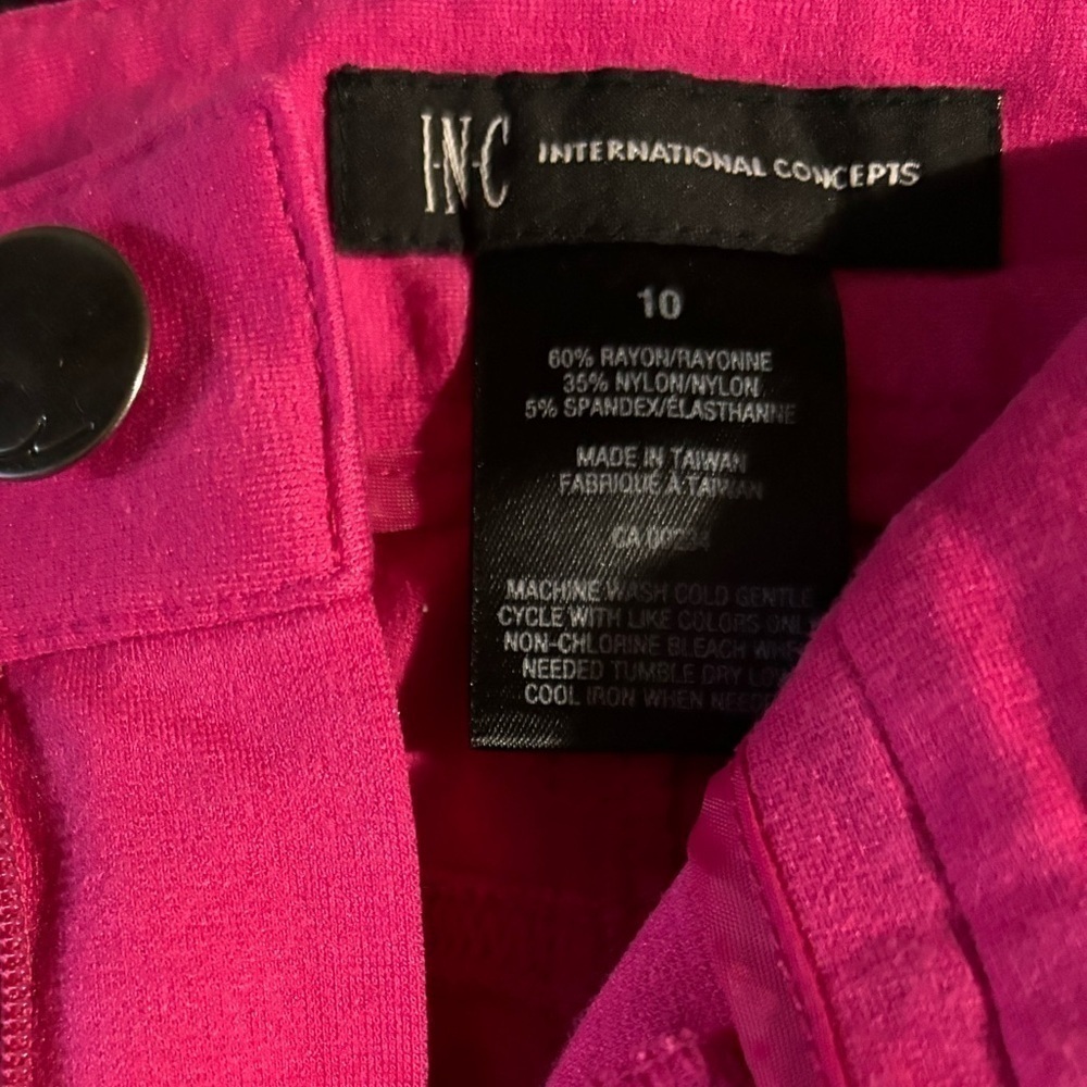 🩷Free🩷Inc pink jeggings size 10 - Picture 6 of 6